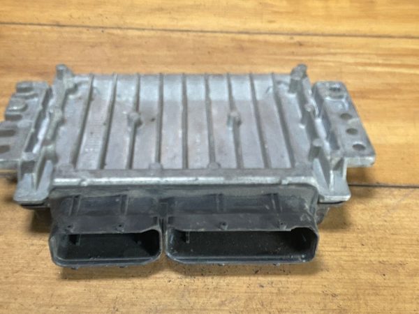 2005 Chevrolet Epica Engine Computer Module ECM  ECU 96487564 - Image 6