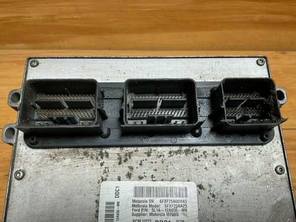 2005 Ford Expedition 5.4L Engine Control Module Unit Ecm 5L1A-12A650-MB B22 025 - Image 4