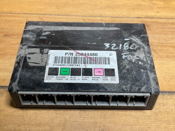 2006-13 GMC Serria Body Control Module 25844480 - Image 6