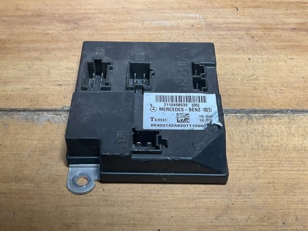 2006-2011 Mercedes W219 CLS550 AMG Body Control Module BCM 2115458532