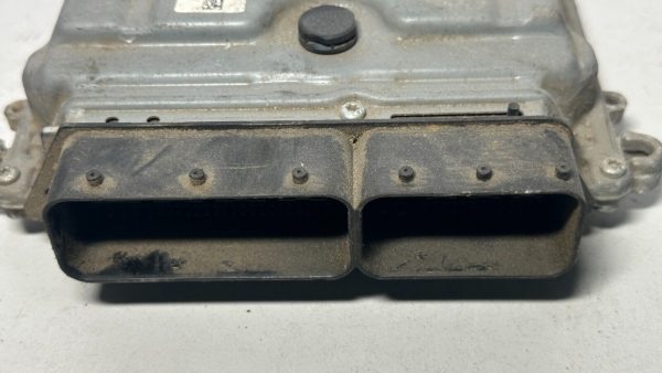 2006-2013 VOLVO C70 ECM ECU ENGINE COMPUTER CONTROL MODULE 2.5 AT AWD 0261209038 - Image 4