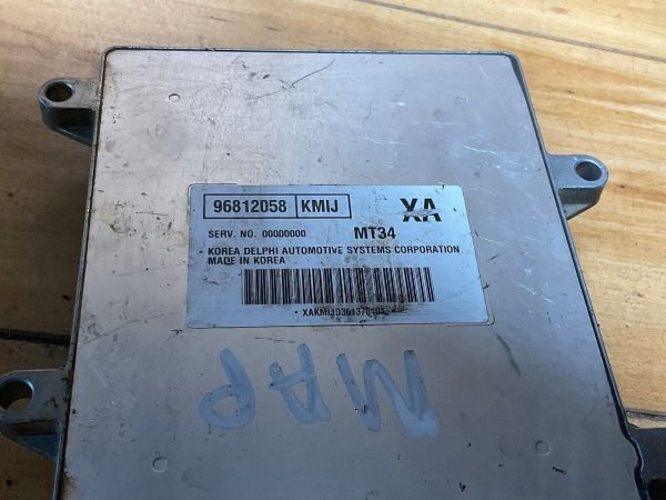 2006 Chevrolet Optra AT Engine Control Unit ECU 96812058 KMIJ Module - Image 3