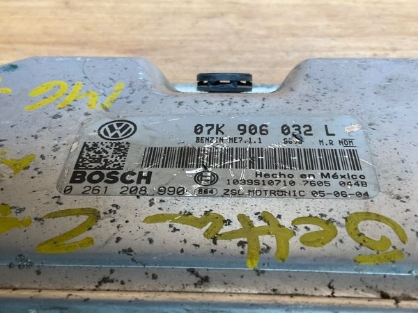 2006 Volkswagen Jetta 2.5L Engine Computer Module ECM ECU 07K 906 032 L - Image 3