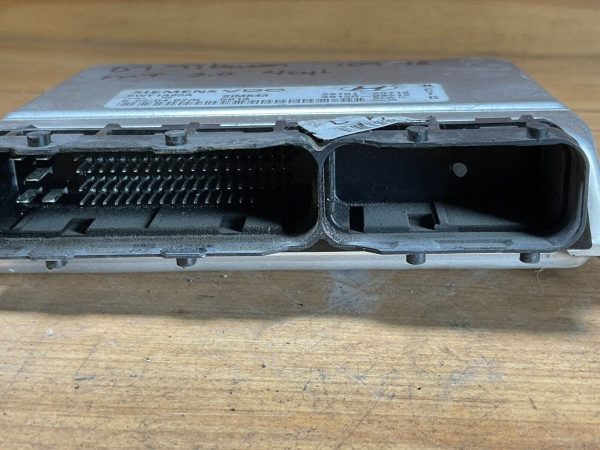 2007-08 Hyundai Tiburon Engine Control Module ECM ECU 3912023712 - Image 4