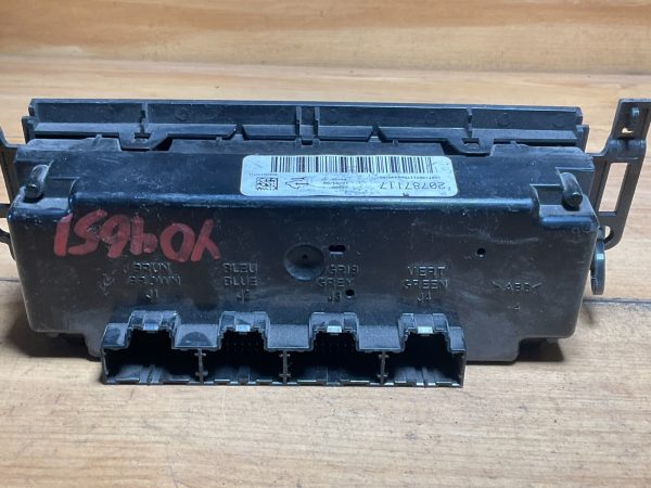2007-2009 GMC Sierra Climate Control Temperature Unit OEM 20787117 - Image 8