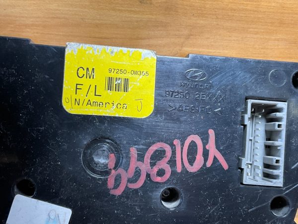 2007-2010 Hyundai Santa Fe Climate Control Temperature Unit OEM 9h8H-18c612-ab - Image 6