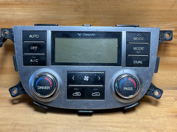 2007-2010 Hyundai Santa Fe Climate Control Temperature Unit OEM 9h8H-18c612-ab