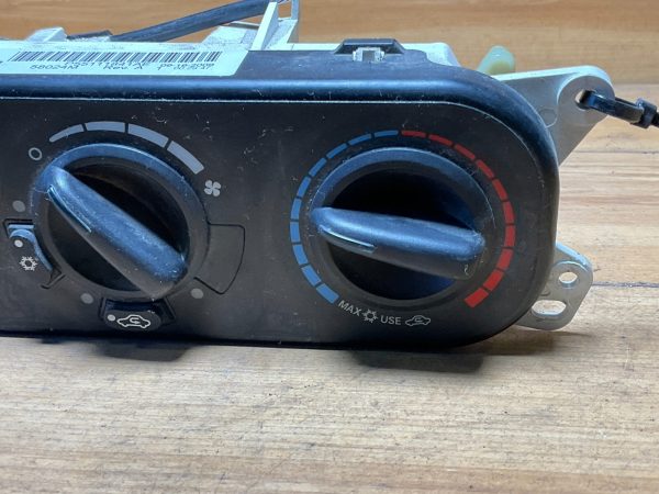 2007-2010 Jeep Wrangler Climate Temperature Control 55111841ae - Image 5