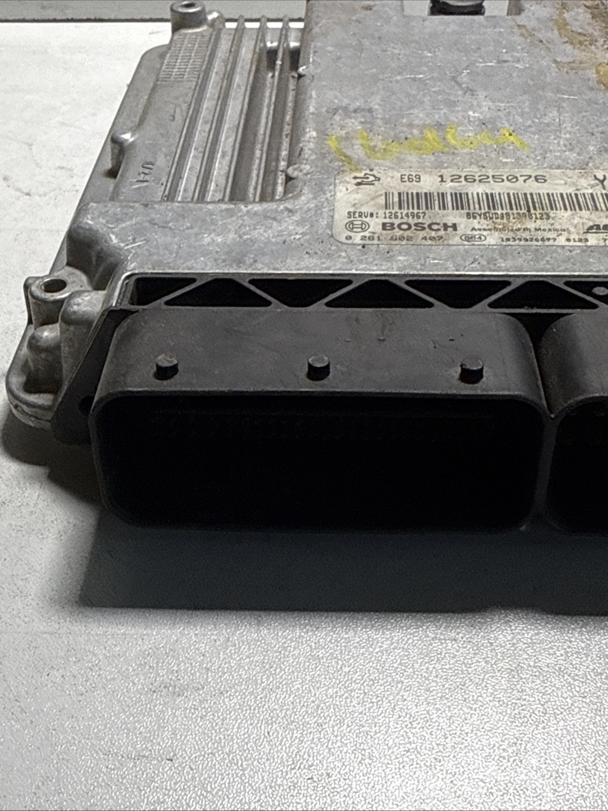 2007 - 2010 Pontiac Solstice GXP Saturn Sky 2.0L ECU 12625076 - Image 4