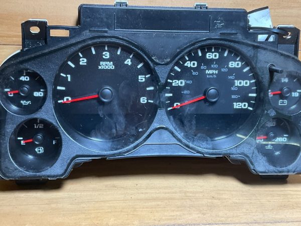 2007 Chevrolet Silverado Speedometer Instrument Cluster  108K Miles  28255336