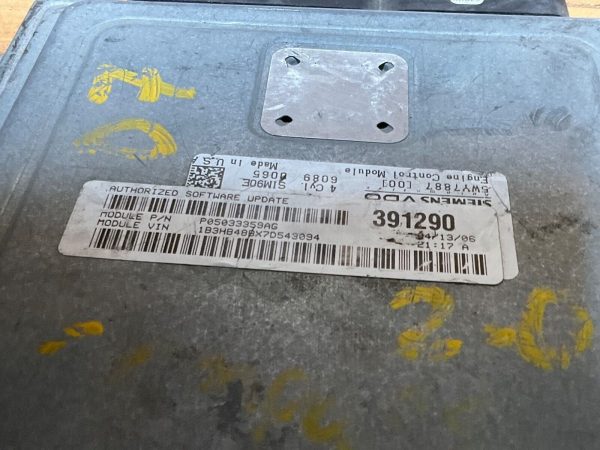 2007 Dodge Caliber 2.0L Engine Computer Module ECM ECU 05033359AG - Image 5