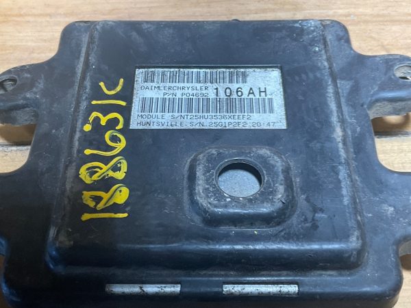 2007 Jeep Grand Cherokee 3.7L Front Body Control Module 04692138AF - Image 6