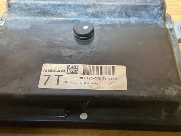 2007 Nissan Altima  Engine Computer Module ECM ECU MEC120-030 F1 - Image 3
