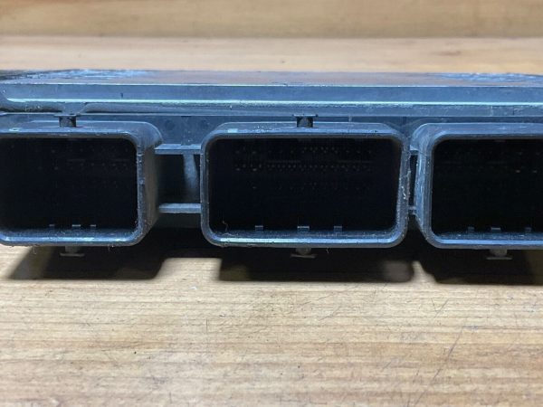 2007 Nissan Altima  Engine Computer Module ECM ECU MEC120-030 F1 - Image 4