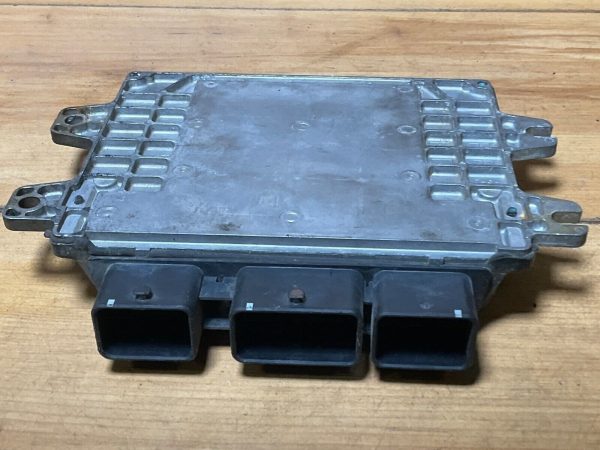2007 Nissan Altima  Engine Computer Module ECM ECU MEC120-030 F1 - Image 5