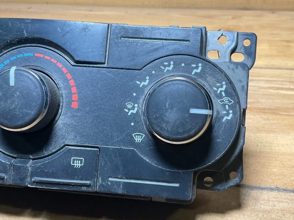2008-2010 Chrysler 300 Climate Control Temperature Module 55111871ae - Image 4