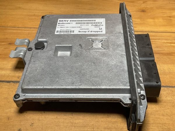 2008-2010 Ford F-250 6.4L Diesel Engine Computer Module  ECU RM8C3A-12A650-EBG