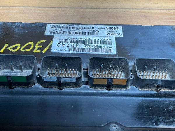 2008 Jeep Grand Cherokee 3.7L Engine Computer Module ECM ECU 05187300AF - Image 4