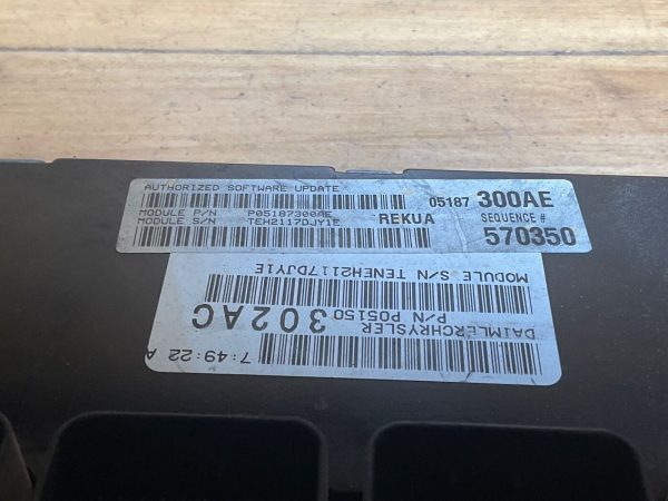 2008 Jeep Grand Cherokee Engine Computer Module ECM ECU OEM 05187300AE - Image 3