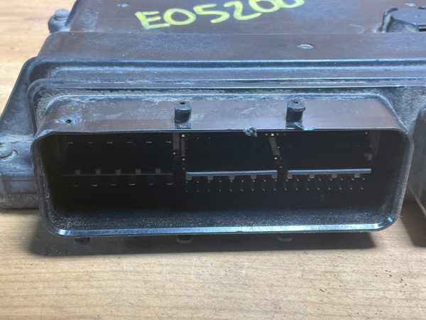 2008 Scion XD Engine Computer Module ECM ECU OEM  89661-52F71 - Image 3