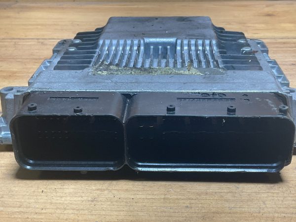 2009-2010 AUDI A4  Engine Computer Module ECU ECM OEM 8T0907559G - Image 3