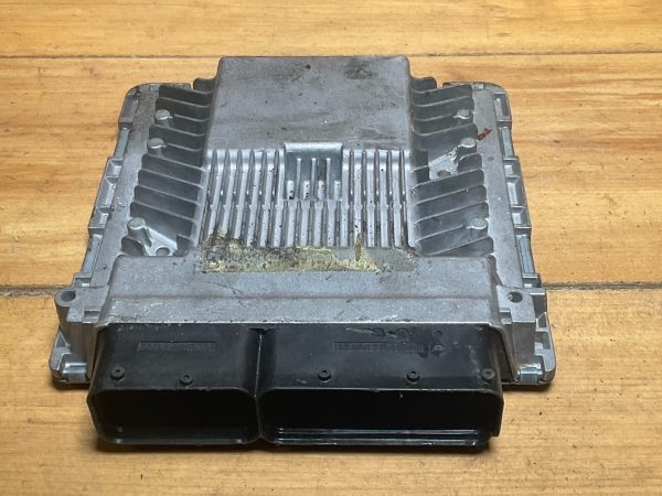 2009-2010 AUDI A4  Engine Computer Module ECU ECM OEM 8T0907559G