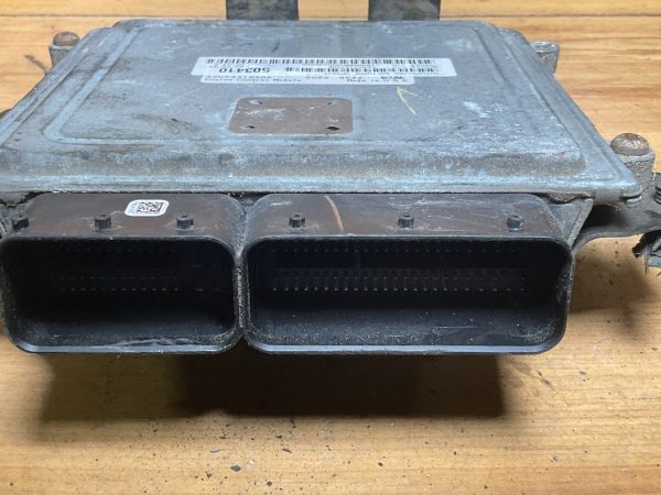 2009 Dodge Caliber 2.0L Engine Computer Module ECM ECU OEM  68031672AE - Image 4