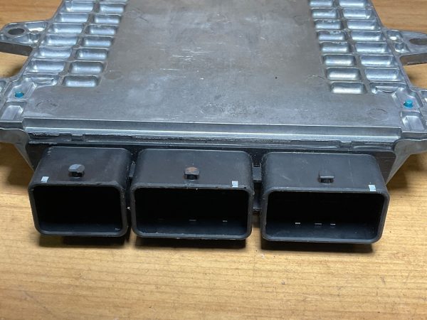 2009 Infiniti M35  Engine Computer  Module ECU ECM OEM  MEC100-860 C - Image 4