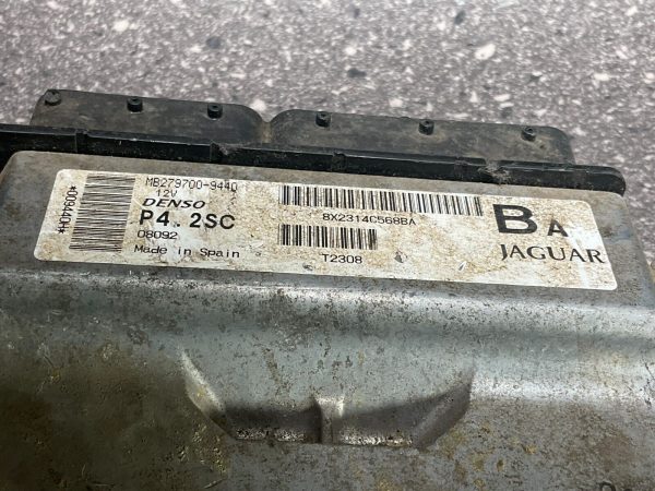 2009 Jaguar XF Engine Computer Module ECU ECM 8X23-14C568-BA - Image 3