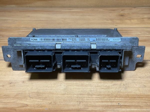 2009 TAURUS X ENGINE COMPUTER UNIT ECM MODULE OEM USED 8F9A-12A650-CE