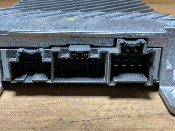 2010-2017 Chevrolet Equinox Terrain Bose Amplifier 22855805 - Image 5