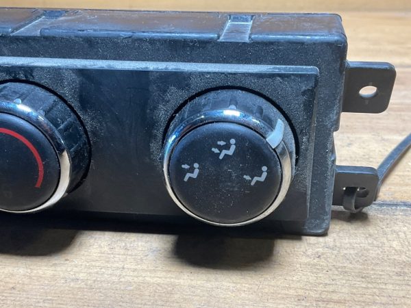 2011-2013 Dodge Journey Climate Control Temperature Unit OEM 55111312AB - Image 5
