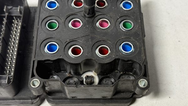 2011-2013 Ford Edge ABS Anti-Lock Pump Control Module DB53-2C219-DD OEM - Image 3