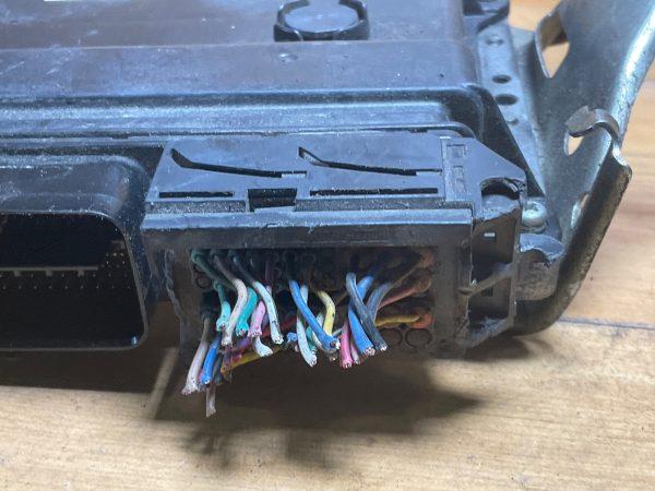 2011-2013 Scion TC Engine Control Module ECM ECU OEM 89661-21540 - Image 5