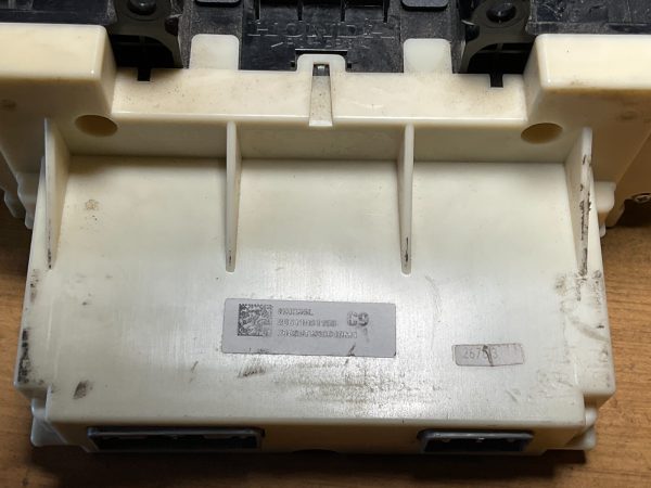 2011-2017 Honda Odyssey Climate Temperature Control Unit NH365L - Image 5