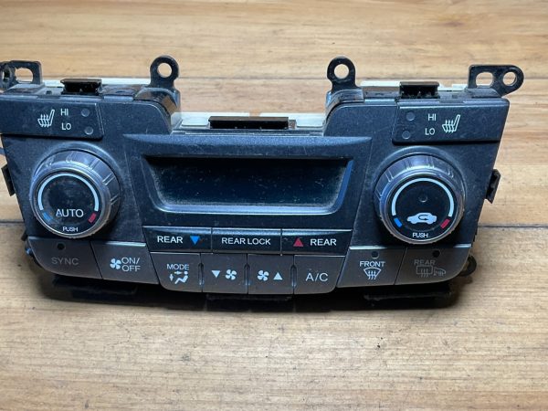 2011-2017 Honda Odyssey Climate Temperature Control Unit NH365L