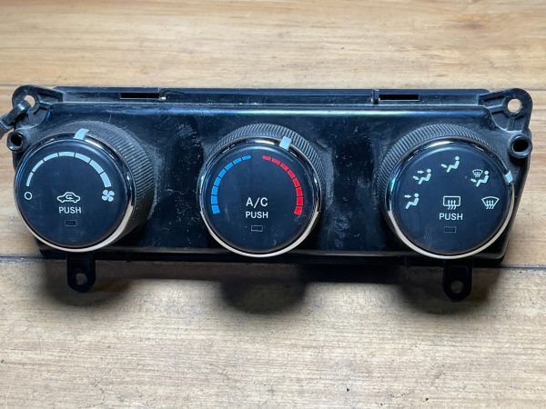 2011-2017 Jeep Compass Patriot Climate Control Temperature Unit 55111278AD