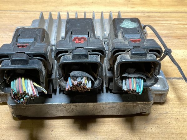 2011 Chevrolet Cruze 1.4L Engine Computer Module ECM ECU 12645606 - Image 4