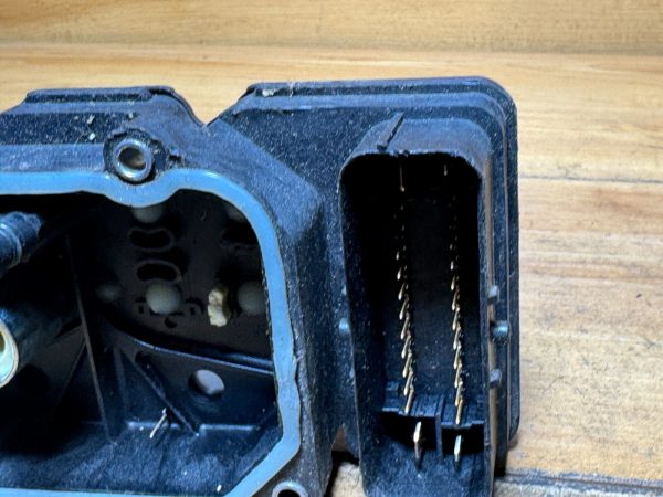 2011 Ford Superduty E350 E450 ABS Pump Control OEM BC24-2C346-AC OEM - Image 5