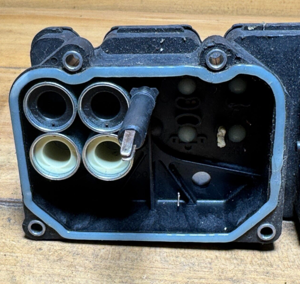 2011 Ford Superduty E350 E450 ABS Pump Control OEM BC24-2C346-AC OEM