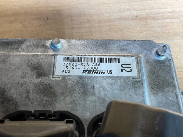 2012-14 Honda CR-V Engine Computer Module ECM ECU 37820-R5A-A86 - Image 3