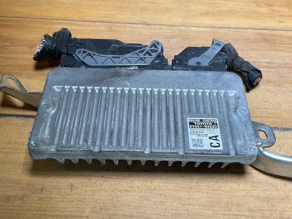 2012-14 Toyota Camry Engine Computer Module  ECU ECM  89661-06K63 - Image 6