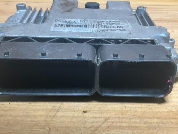2012-2013 Ford Focus Engine Computer  Module ECU ECM OEM CM5A-12A650-KH - Image 4