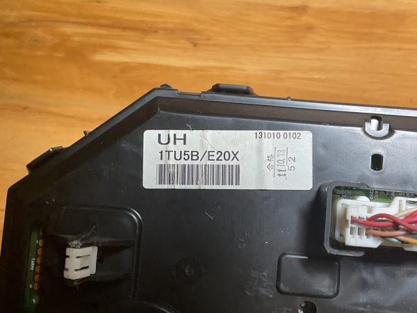 2012-2014 Nissan Juke Speedometer Instrument Gauge Cluster  OEM 64k Miles 1TU5B - Image 7