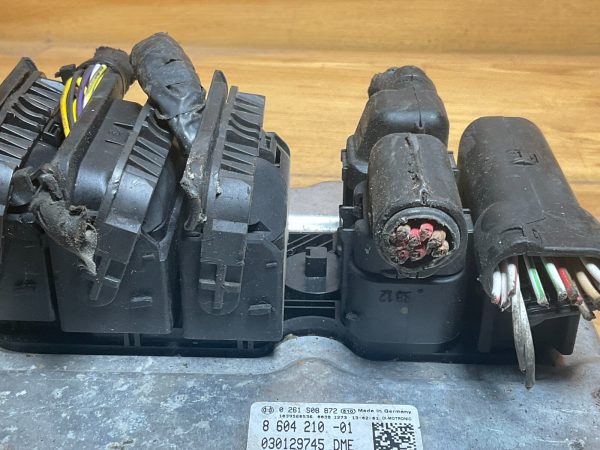 2012-2015 BMW 328i  Engine Computer Module ECM ECU OEM 8 604 210-01 - Image 3