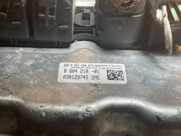2012-2015 BMW 328i  Engine Computer Module ECM ECU OEM 8 604 210-01 - Image 4