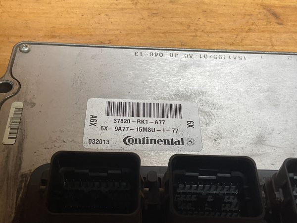 2012 Acura TL 3.5L Engine Computer Module ECU ECM OEM 37820-RK1-A77 - Image 3