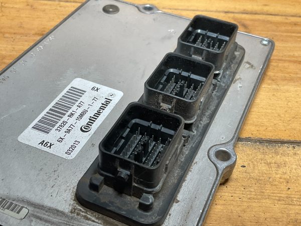 2012 Acura TL 3.5L Engine Computer Module ECU ECM OEM 37820-RK1-A77 - Image 5