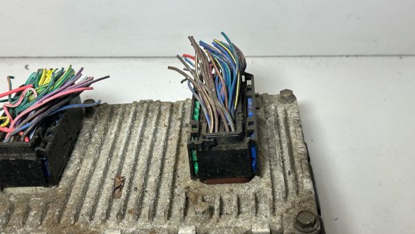 2012 Chrysler Town & Country Caravan 3.6L ECU Engine Control Module 68185470AA - Image 3