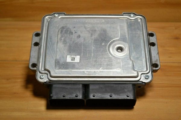 2012 Ford Focus 2.0L CM5A-12A650-AKB Engine Computer ECU ECM PCM NF - Image 4